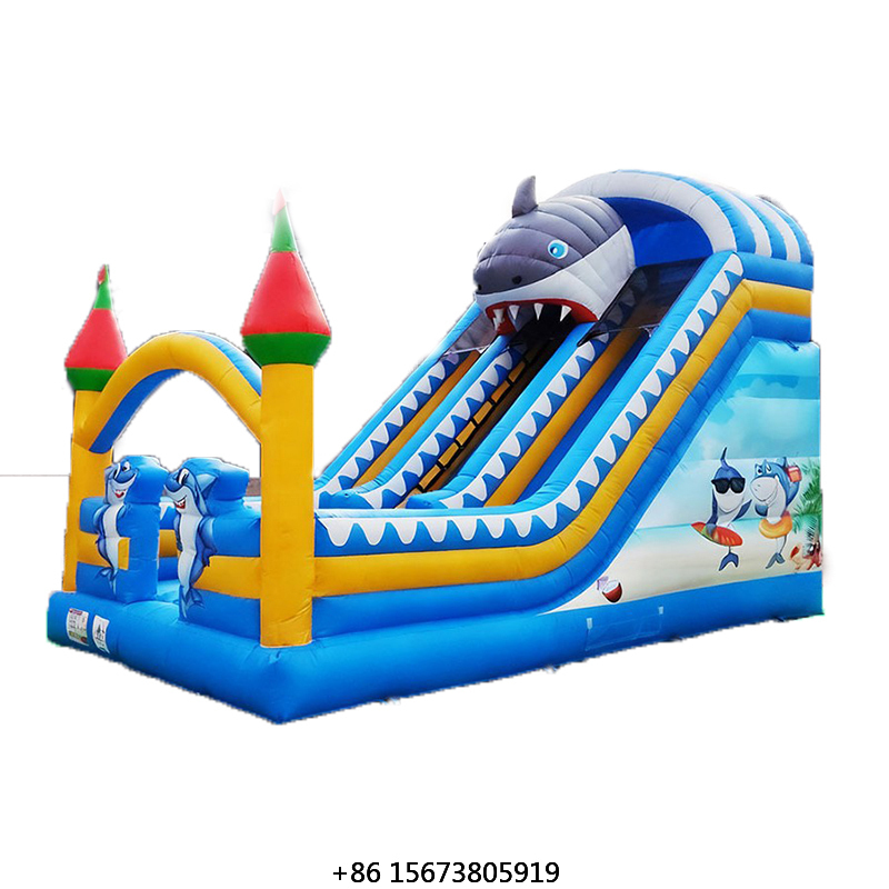 Kids Outdoor Slide - Huurbaar klein opblaasbaar glijbaan buiten speelkasteel