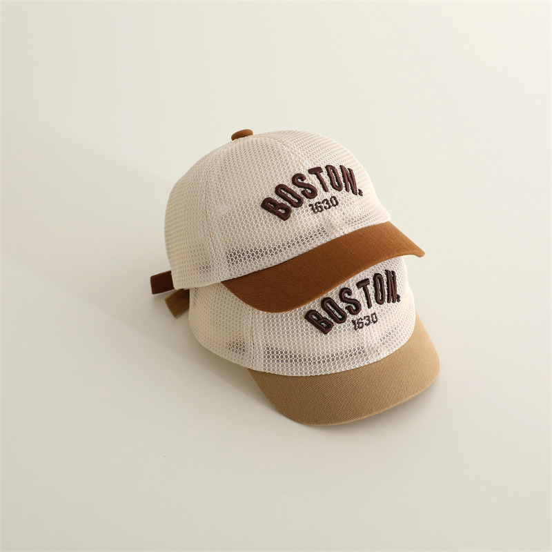 Letter geborduurde baby baseba - Kids Outdoor Net recensie en prijs